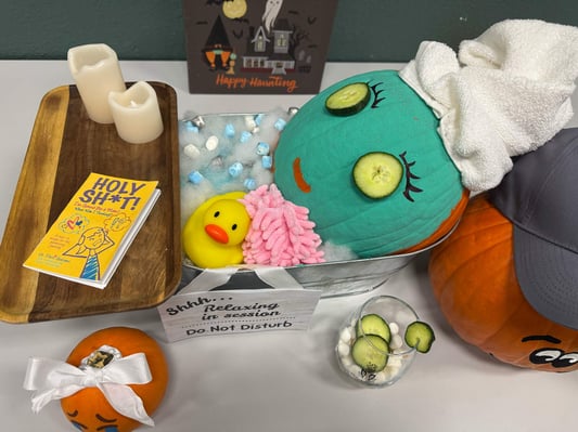 HERO-halloween-pumpkin-marketing-2025-2000