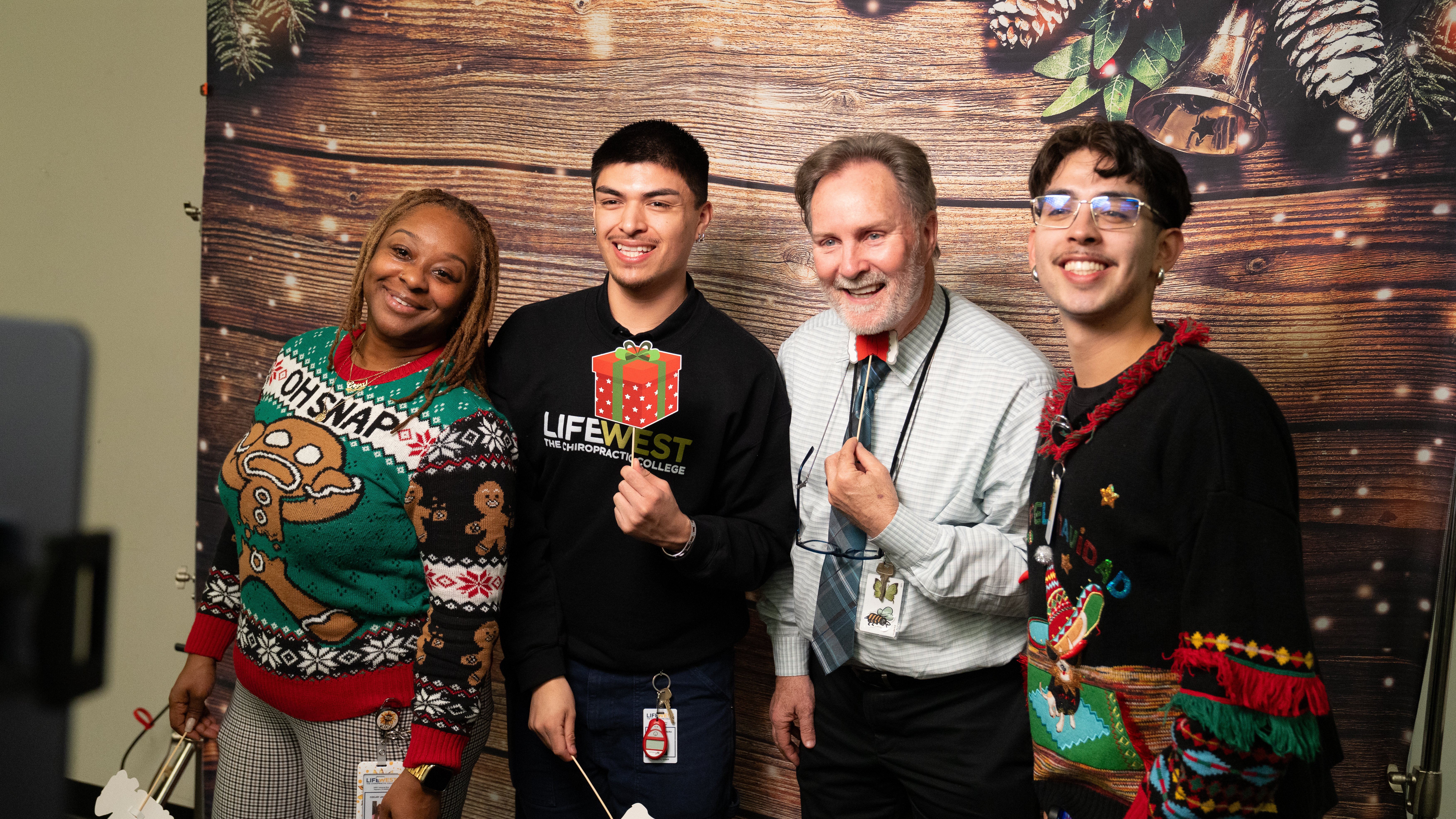 Holiday-party-2025-hero-2