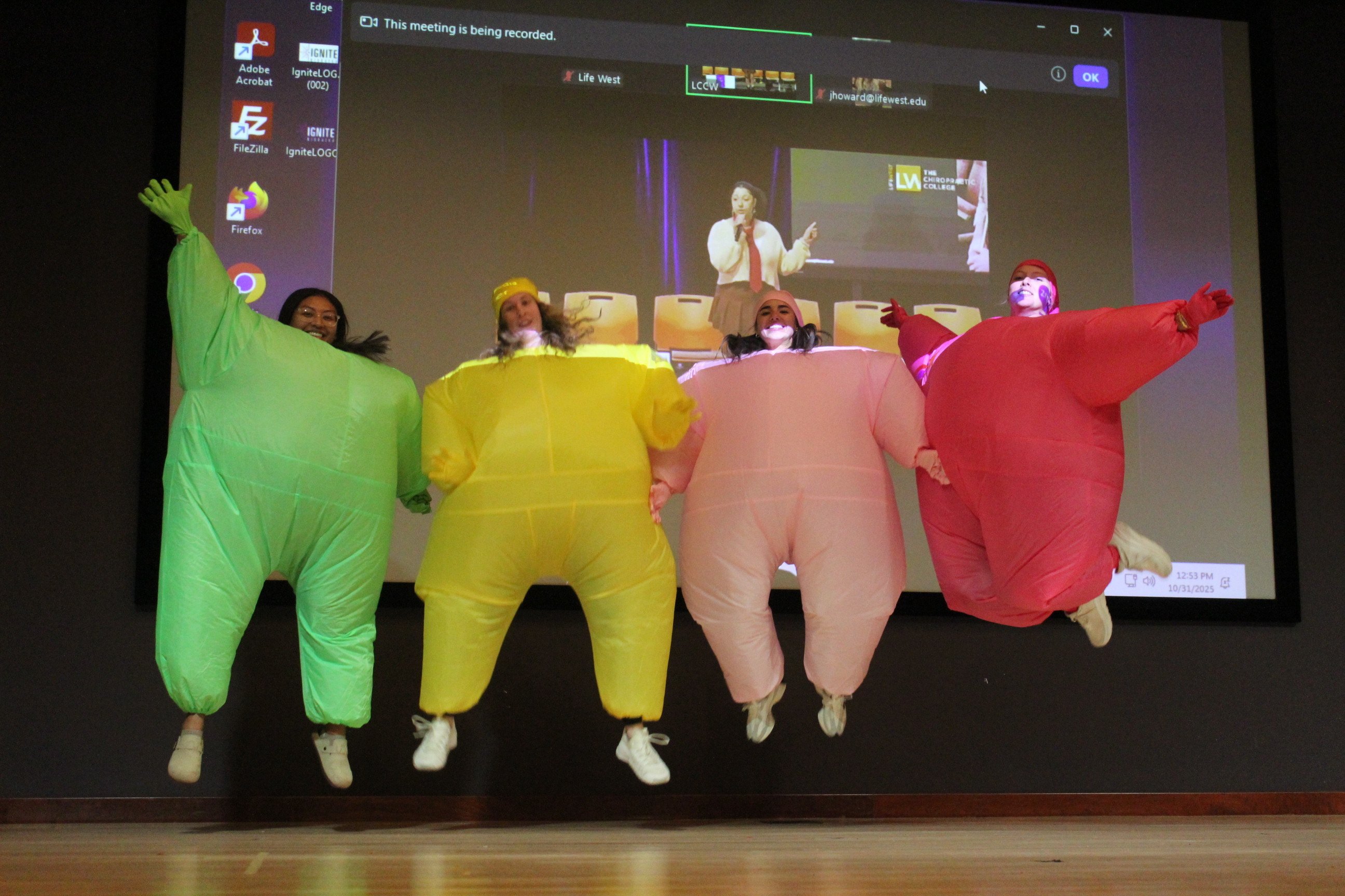 bellevue-costumes-halloween-hero1