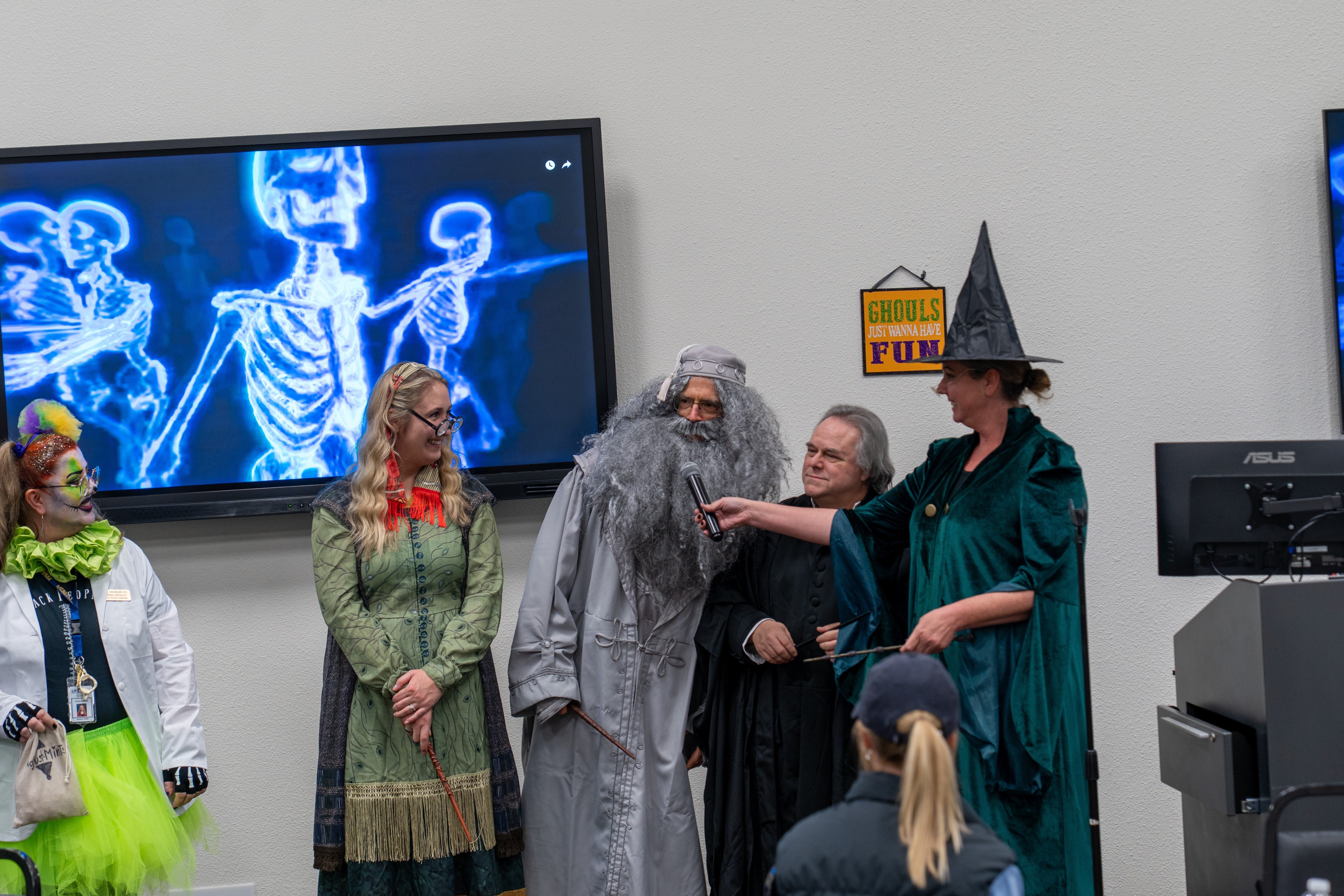 hayward-costumes-halloween-hero-2025-2